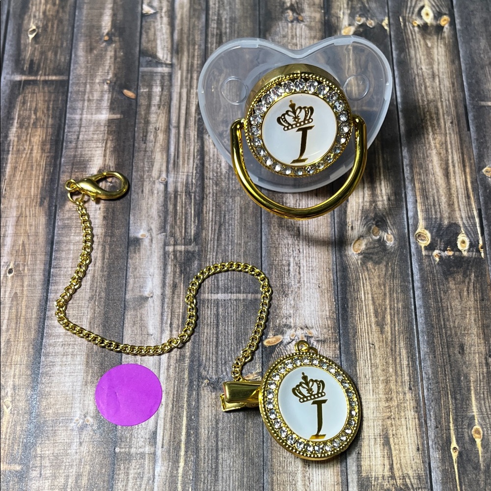 5for$10 Bling Personalized Baby Pacifier Pacifier Clips and Dust Cover Letter I